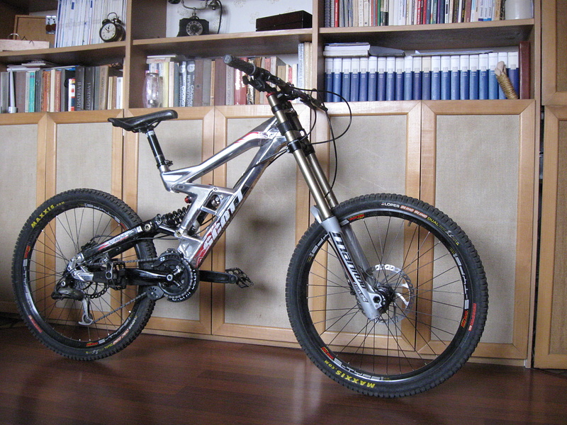 http://is.pinkbike.com/p4pb4797953/p4pb4797953.jpg