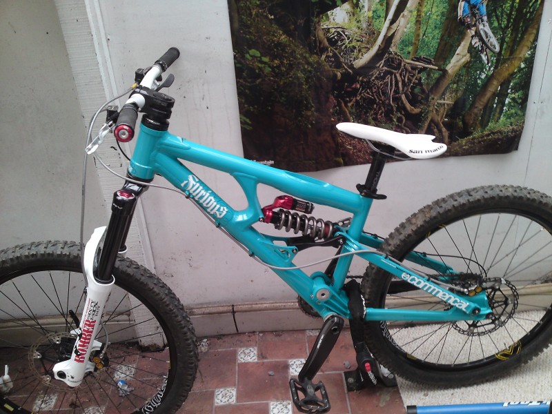 Commencal Furious